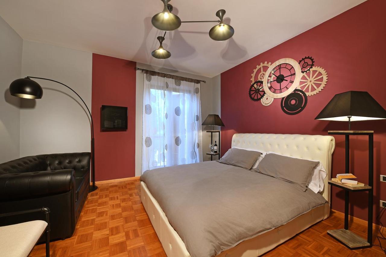 Panoramic Villa Garassino - Country Rooms And Fine Restaurant เตรโซ ภายนอก รูปภาพ