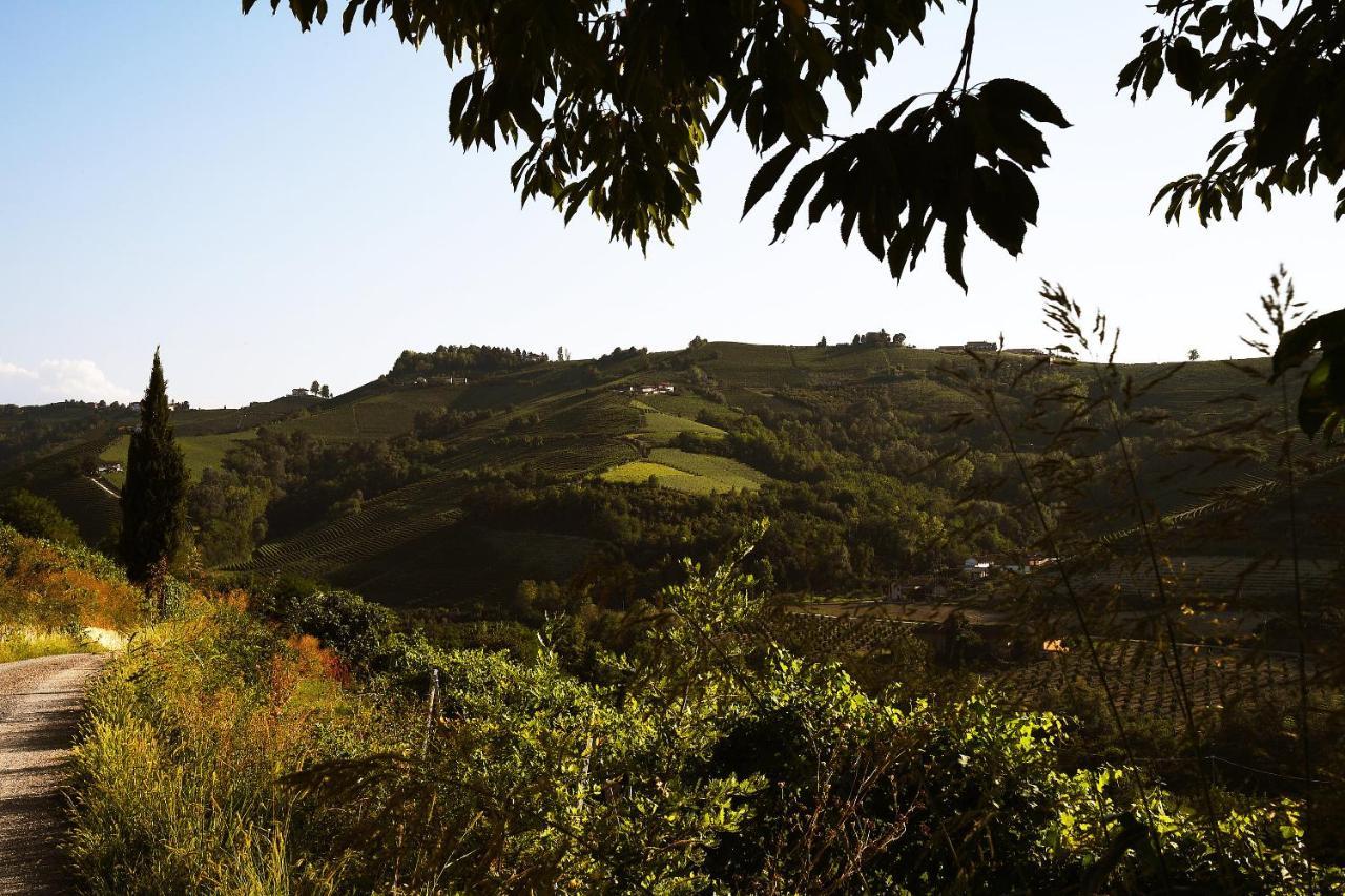 Panoramic Villa Garassino - Country Rooms And Fine Restaurant เตรโซ ภายนอก รูปภาพ