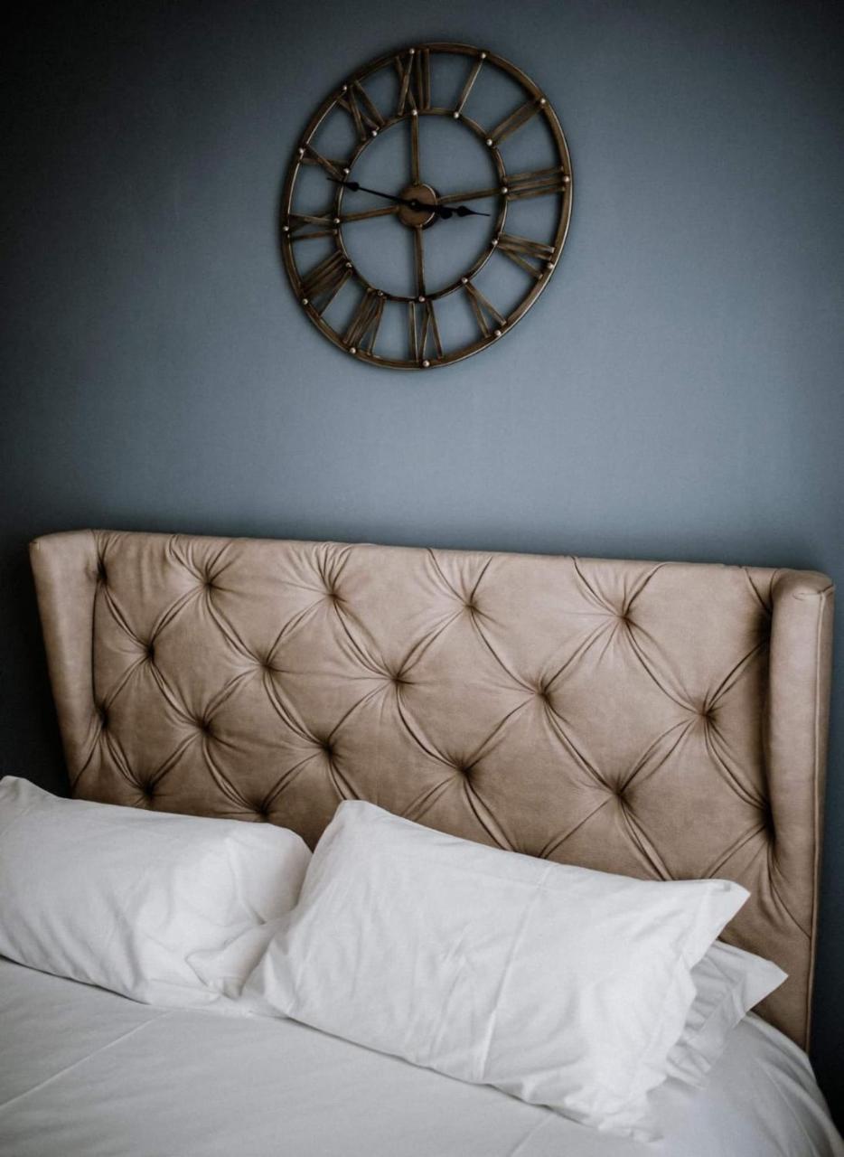 Panoramic Villa Garassino - Country Rooms And Fine Restaurant เตรโซ ภายนอก รูปภาพ